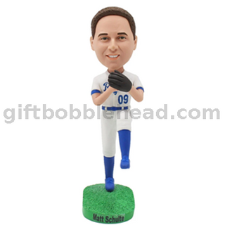  Bobblehead Factory Custom Bobblehead Baseball Player Ready To Throw The Ball